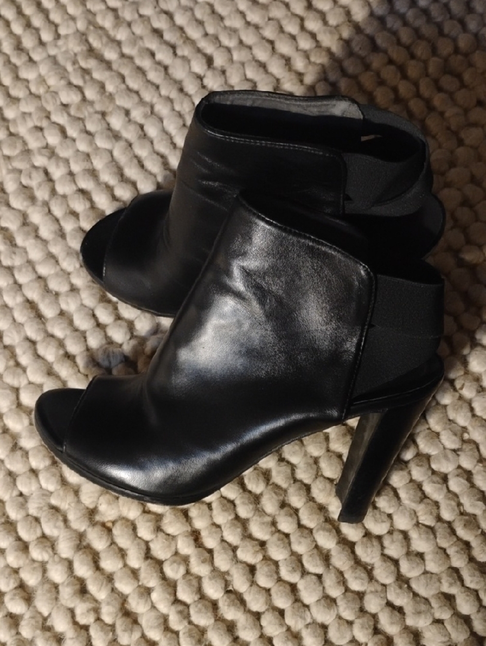 Stuart Weitzman Black Leather Open-Toe High Heel Booties